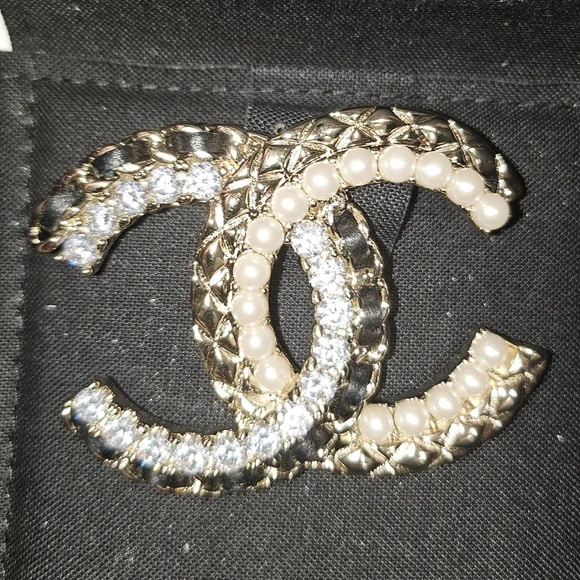 CHANEL | Jewelry | Chanel Brooch Ab958 B9007 Nk077 | Poshmark